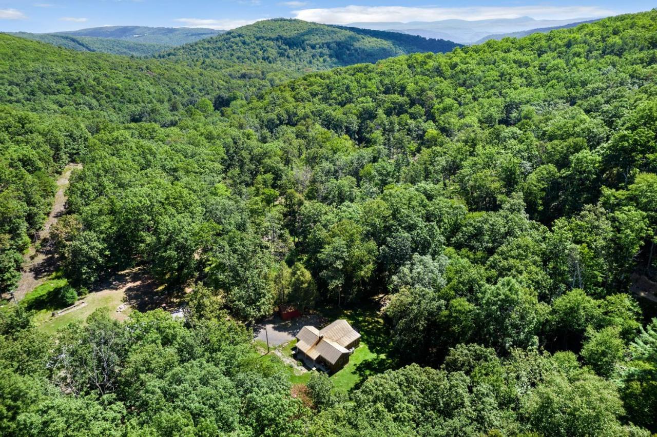 River Access W Hot Tub, Grill, Wifi, & Fire Pit! Lost City 外观 照片
